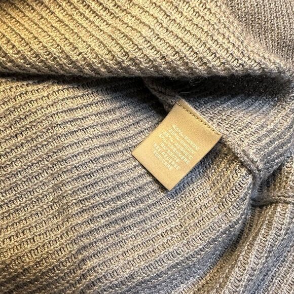 Joan Vass Gray Rayon blend tunic round neck sweater size medium - Picture 8 of 11